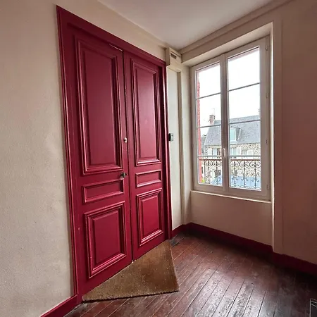 Appartement F1, Refait A Neuf, 150m De La Plage